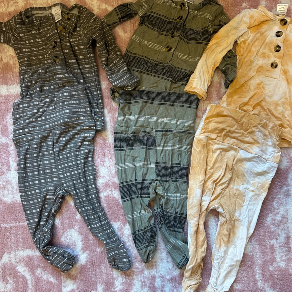Lou Lou sets